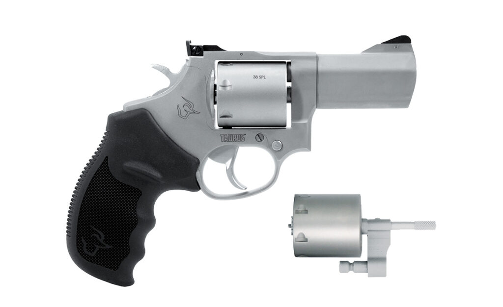 Revólver Taurus 832 Tracker Cal. .38 SPL / .380 ACP Inox Fosco 3"
